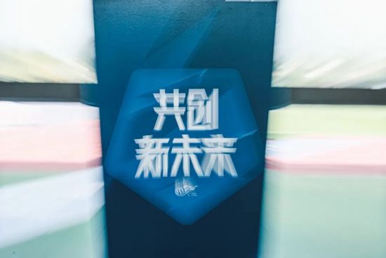 外遇饥饿的妻子