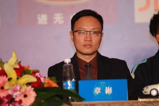 播色婷婷