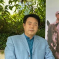 伊人涩涩