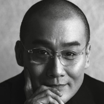 闫盼盼丰满大乳人体欣赏